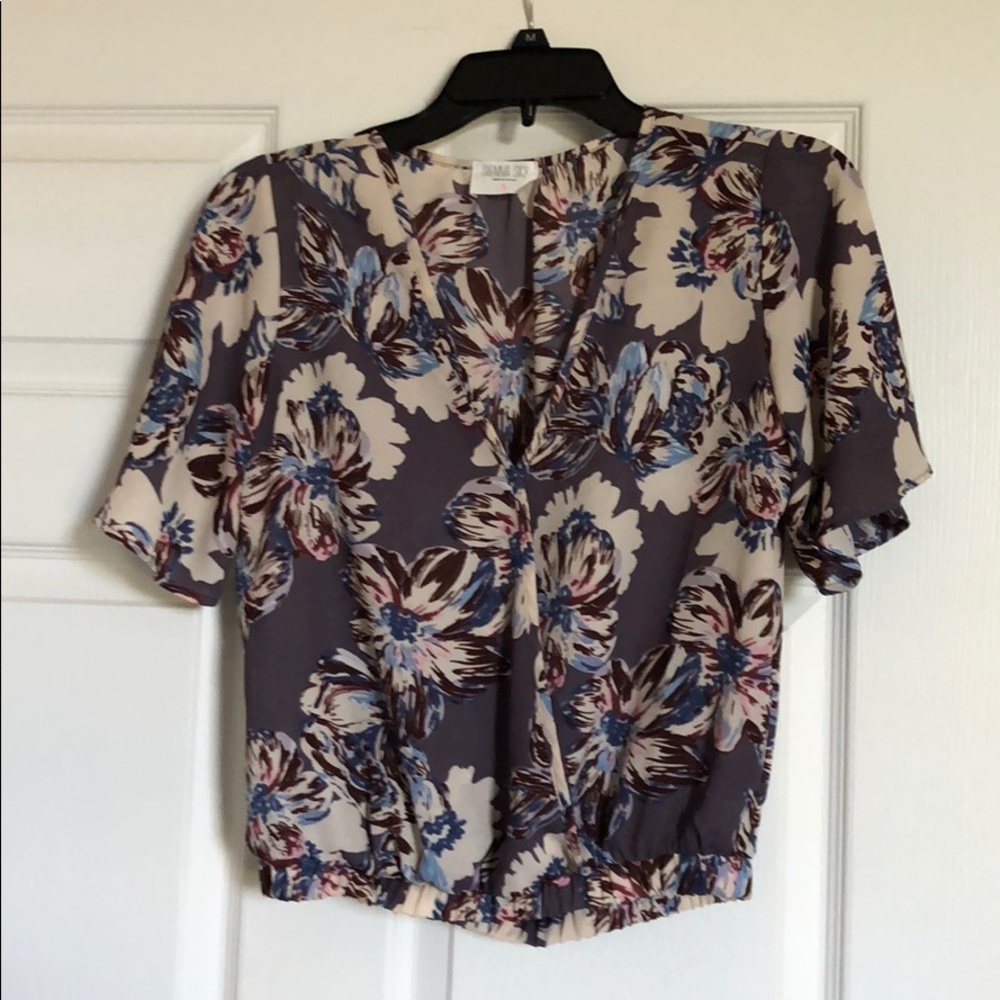 Wrap around top